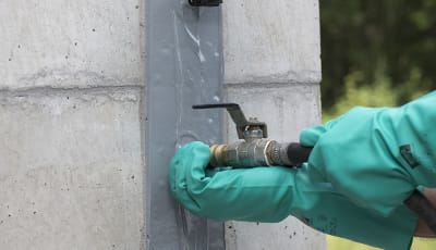 Aplicação de manta líquida